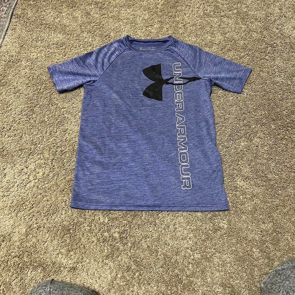 Boys under armour blue tshirt